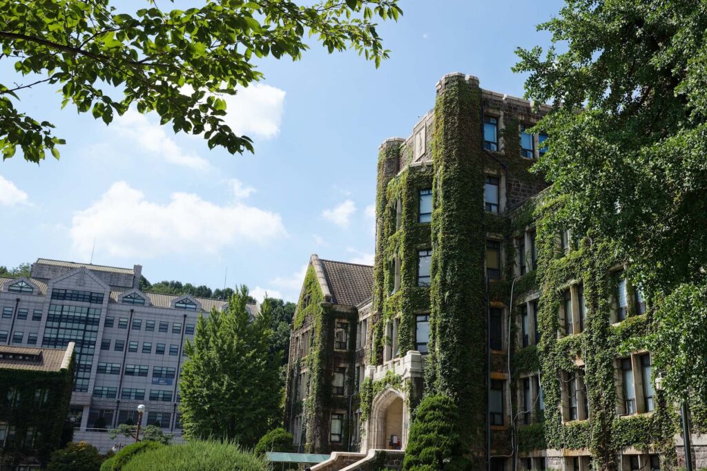 Đại học Yonsei Hàn Quốc: Học Phí, Ngành Học & Điều Kiện Du Học 2026 1 quan canh dai hoc yonsei